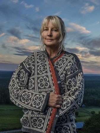 <p><a href="https://unnepikonyvhet.ro/meghivottak/#lars">Karin <strong>Smirnoff</strong></a></p>
